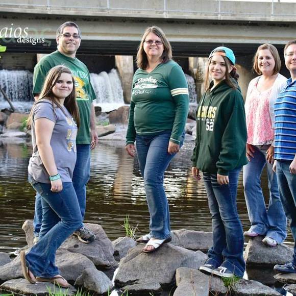 Meet your Posher, Ronda - Picture 1 of 1